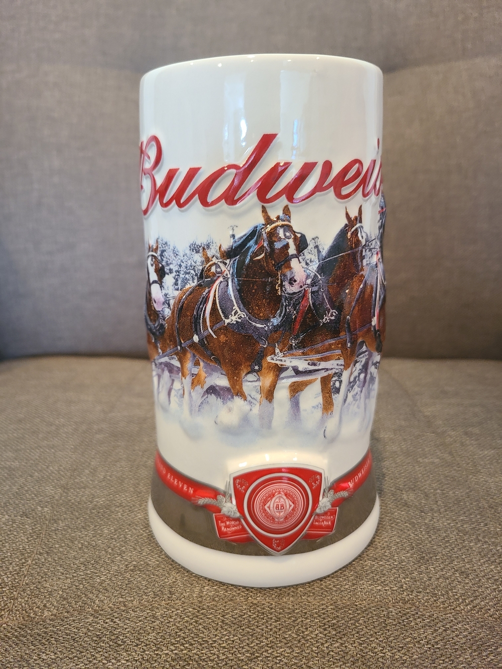 Budweiser 2011 Holiday Clydesdales beer stein